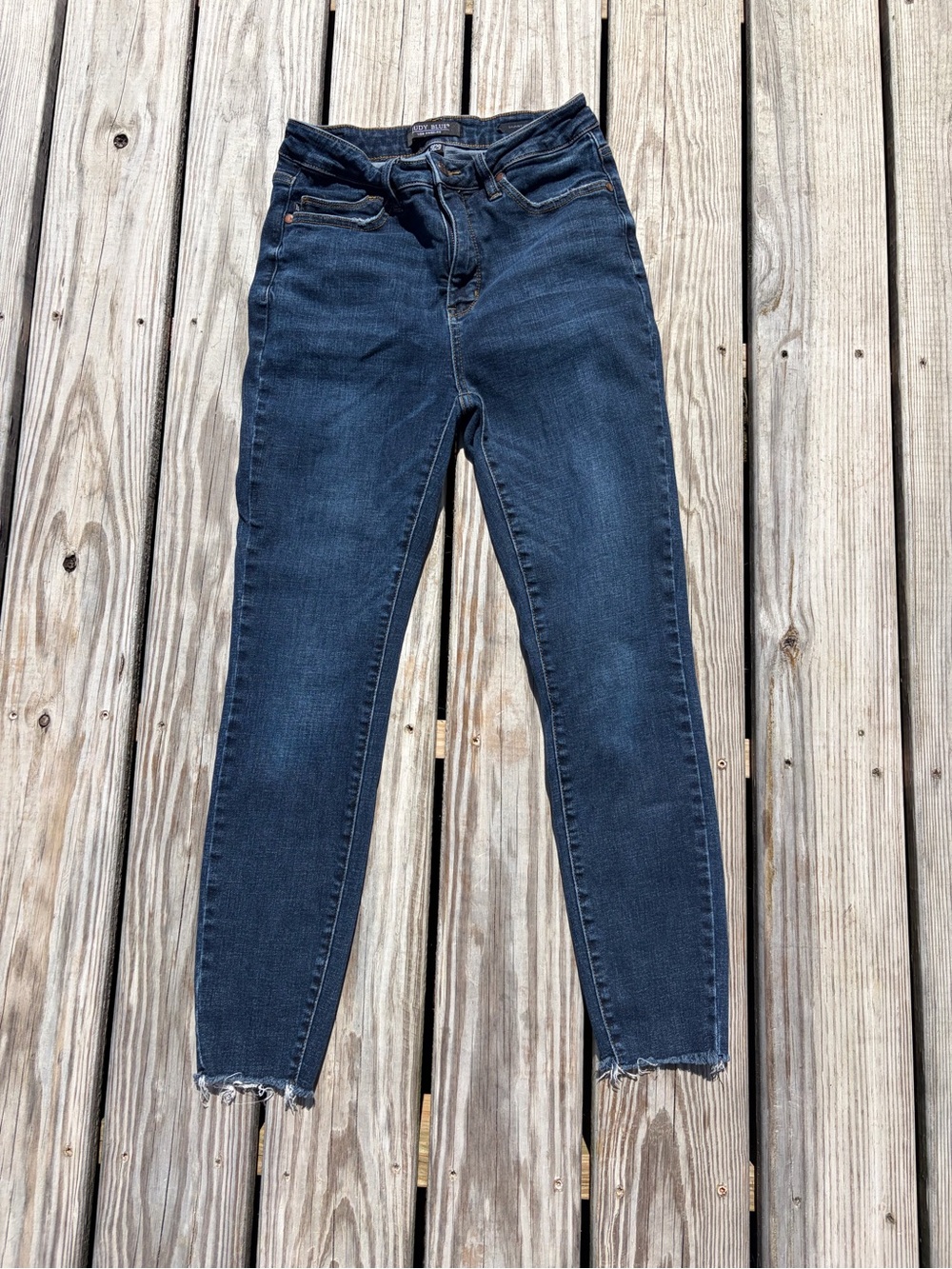 Judy Blue High Rise Skinny Jeans Womens 9/29 Dark Wash Distressed Denim Raw Hem